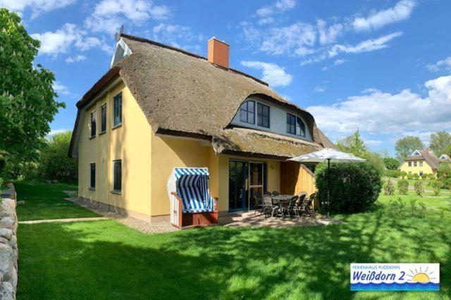 Вілла Familienfreundliches Reetdachhaus Weissdorn 2 Puddemin Екстер'єр фото
